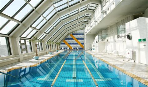 hoteles con piscina en osaka|LOS 10 MEJORES Hoteles con piscina climatizada de Osaka.